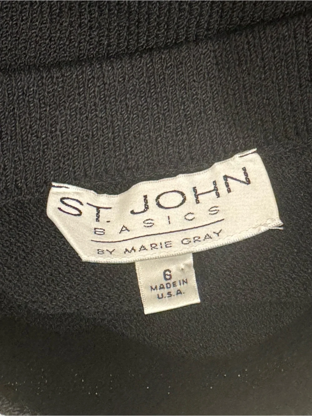 St John Basics Santana Knit Skirt Pencil Straight Black Classic  ~ Size 6